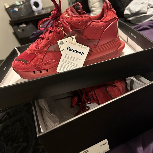 Cardi B Reebok - Picture 3 of 4